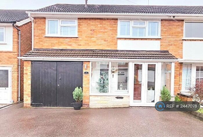 3 Bedroom Semi-Detached House To Rent In Birch Croft, Erdington, Birmingham, B24