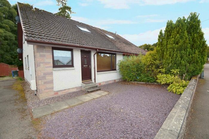 2 Bedroom Flat To Rent In Drumdevan Road, Inverness., IV2