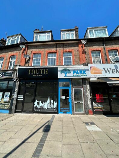 2 Bedroom Flat To Rent In The Broadway, Wembley, HA9