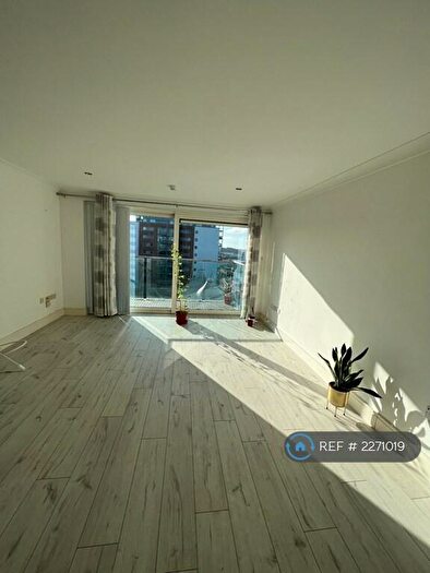 2 Bedroom Flat To Rent In Anchor Street, Ipswich, IP3