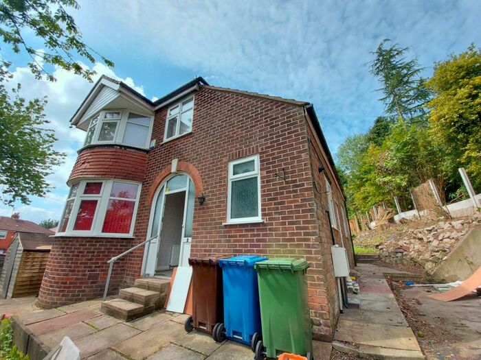 3 Bedroom Detached House To Rent In Northleigh Drive, Prestwich, Manchester, M25