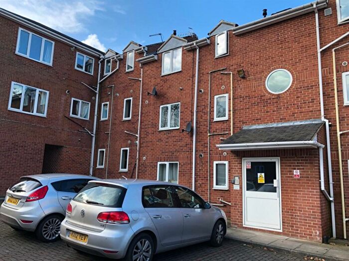 2 Bedroom Apartment To Rent In Delph Court, Leeds, LS6