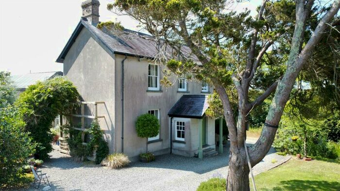 4 Bedroom Detached House For Sale In Rosemarket, Milford Haven, SA73