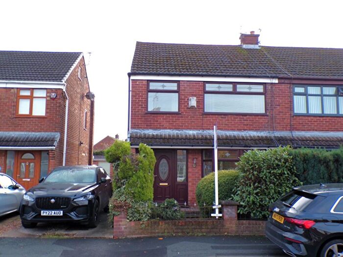 3 Bedroom Semi Detached House For Sale In Alder Road, Failsworth, Manchester, M35