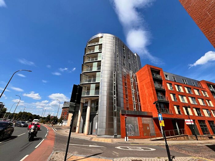 2 Bedroom Apartment To Rent In Daisy Spring Works, S3