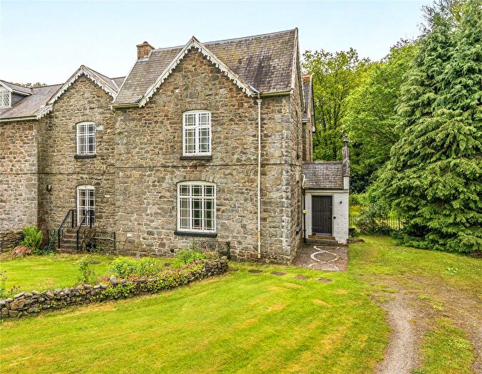 3 Bedroom Semi Detached House For Sale In Carno, Caersws, Powys, SY17