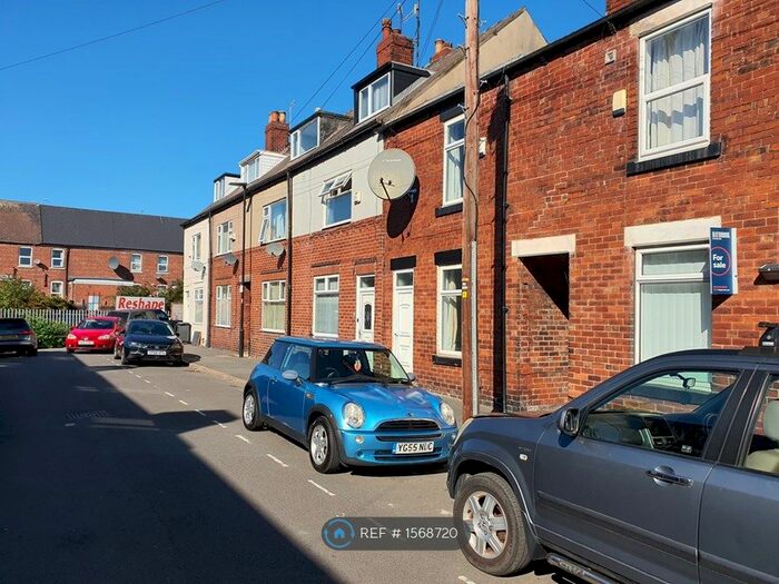 3 Bedroom Terraced House To Rent In Store Street, Sheffield, S2