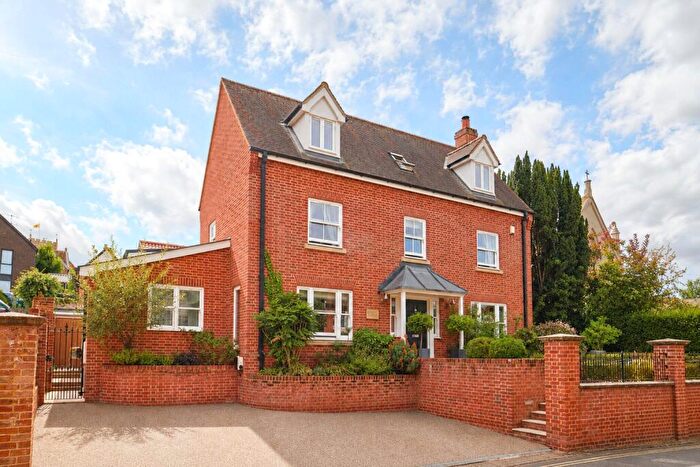 5 Bedroom Detached House For Sale In Chapel Street, Woodbridge, Suffolk, IP12