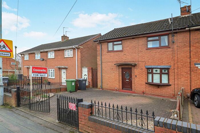 3 Bedroom Semi Detached House For Sale In Coronation Road, Heath Town, Wolverhampton, WV10