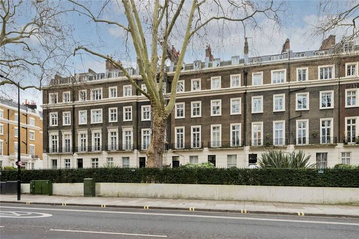 3 Bedroom Flat To Rent In Sussex Gardens, London W2