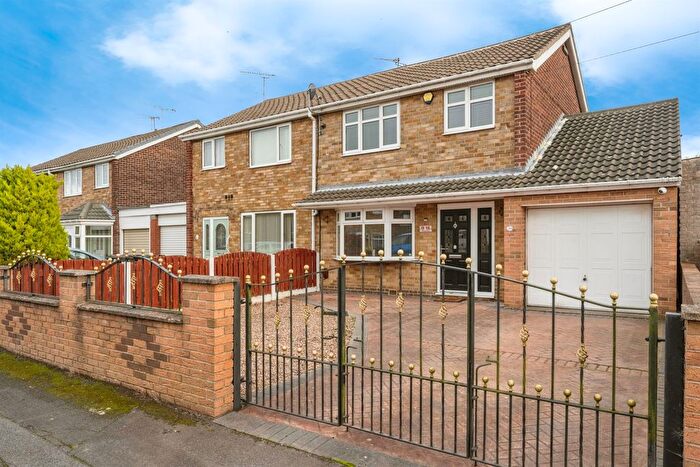 3 Bedroom Semi-Detached House For Sale In Arnside Road, Maltby, Rotherham, S66