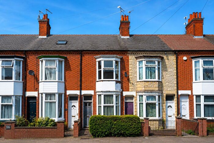 2 Bedroom Terraced House For Sale In Hopefield Road, Leicester, Leicestershire, LE3