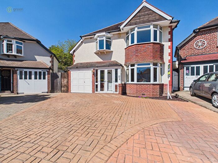 4 Bedroom Detached House For Sale In Greenside Road, Erdington, Birmingham, B24