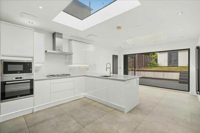 4 Bedroom Terraced House To Rent In Aldis Street, London, SW17