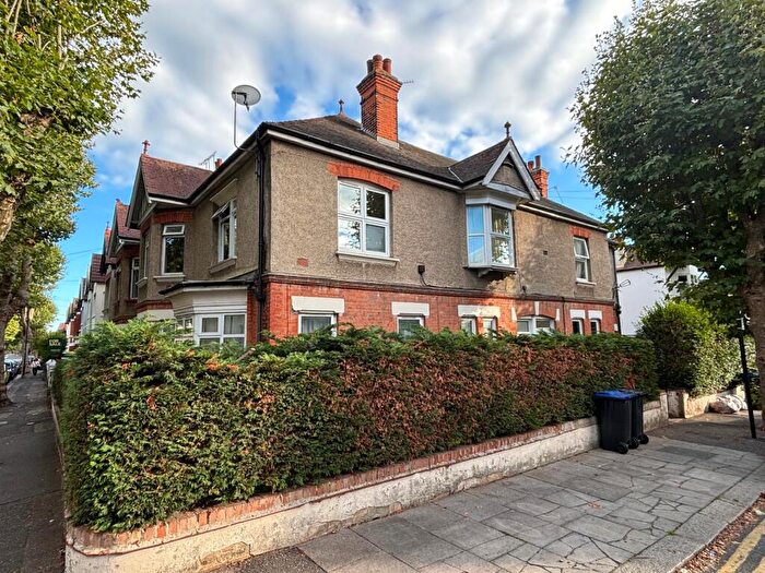 2 Bedroom Flat For Sale In A Preston Road, Westcliff-On-Sea, Essex, SS0