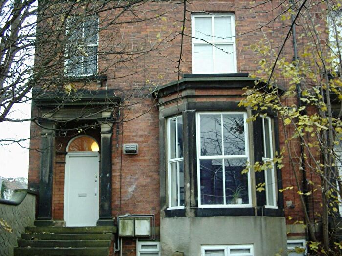 2 Bedroom Flat To Rent In Richmond Road, Leeds, LS6