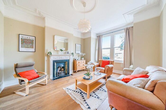 4 Bedroom Terraced House For Sale In Cormont Road, Camberwell, London, SE5
