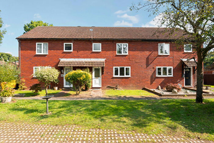 3 Bedroom Terraced House For Sale In Griggs Meadow, Dunsfold, GU8