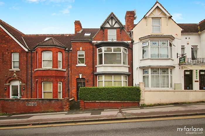 1 Bedroom Property To Rent In Victoria Road, Old Town, SN1