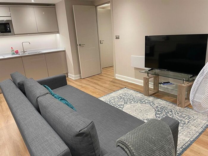 1 Bedroom Property To Rent In North Street, Leeds, LS2