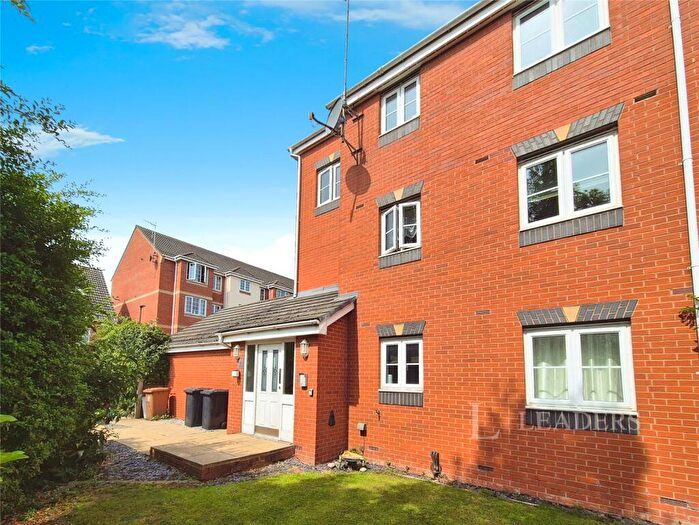 2 Bedroom Apartment For Sale In Atlantic Way, Derby, Derbyshire, DE24