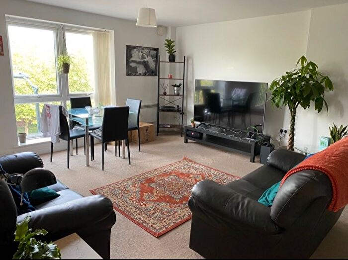 2 Bedroom Property To Rent In Jamaica Street, Liverpool, L1