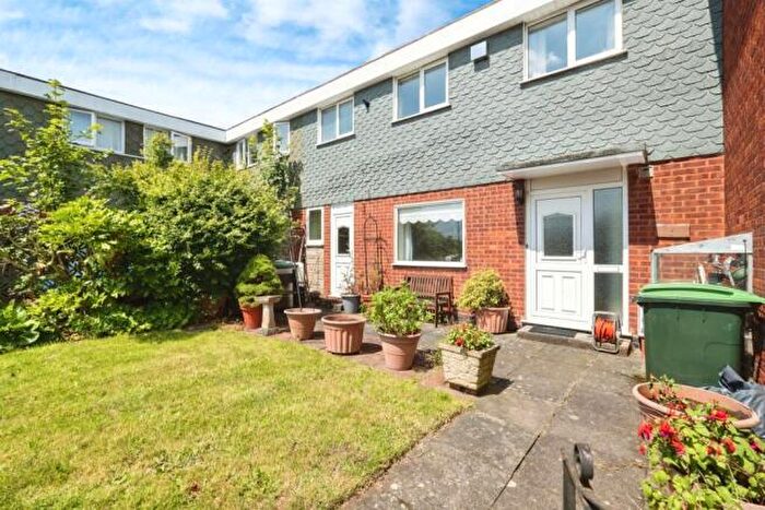 3 Bedroom House To Rent In Burrelton Way, Birmingham, B43