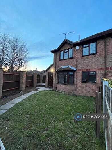 1 Bedroom End Of Terrace House To Rent In Heath Gardens, Dartford, DA1