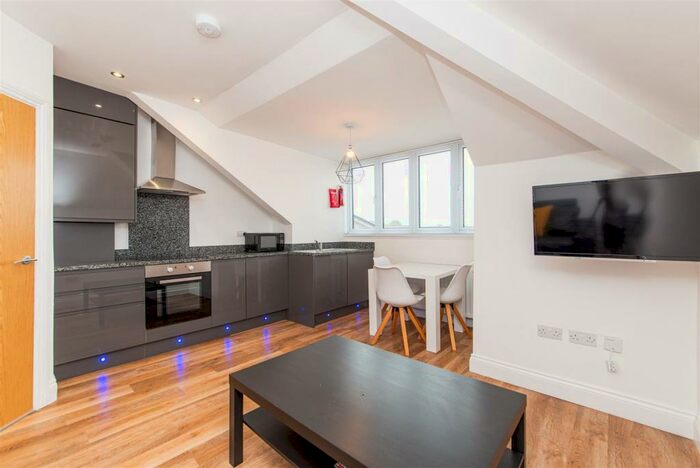 1 Bedroom Apartment To Rent In Osborne Terrace, Jesmond, Newcastle Upon Tyne, NE2