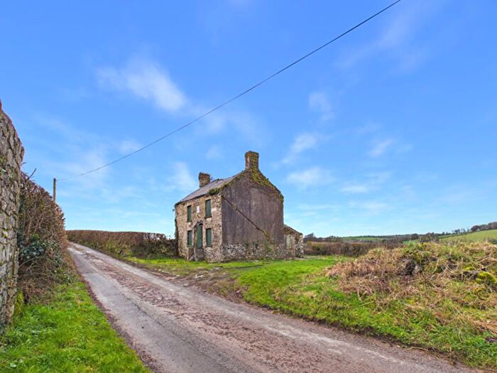 3 Bedroom Land For Sale In Pontantwn, Kidwelly, SA17