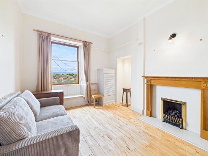 1 Bedroom Apartment To Rent In Comiston Terrace, Edinburgh, Midlothian, EH10