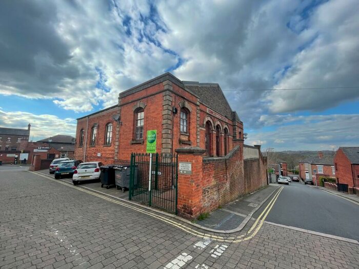 1 Bedroom Flat To Rent In Charlotte Court, Eastwood, Nottingham, NG16