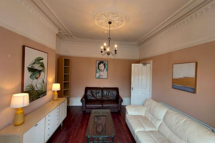 5 Bedroom Terraced House To Rent In Holly Avenue, Jesmond, Newcastle Upon Tyne, NE2