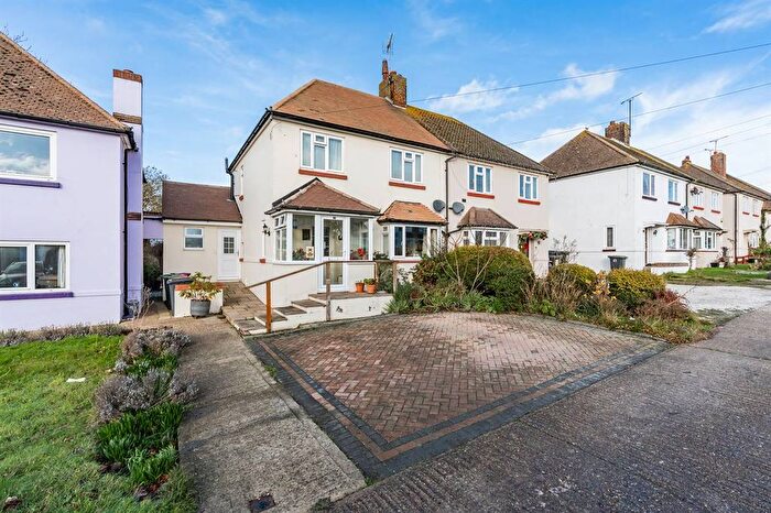 3 Bedroom Semi-Detached House For Sale In School Lane, Herne Bay, CT6