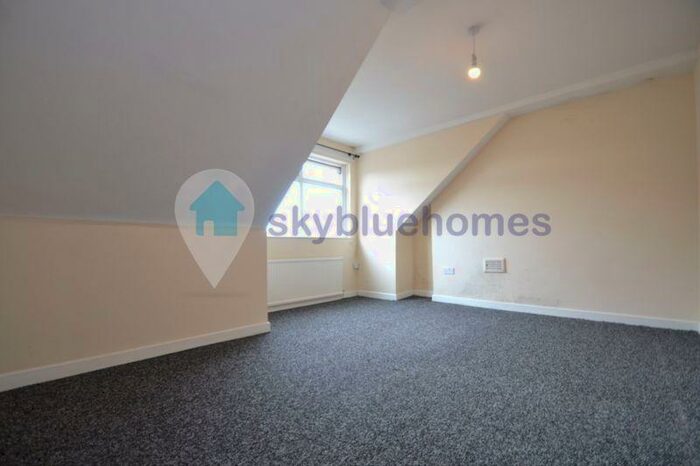 3 Bedroom Terraced House To Rent In Melbourne Road, Leicester, LE2