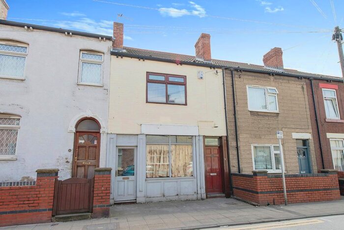 1 Bedroom Flat To Rent In Lower Oxford Street, Castleford, West Yorkshire, WF10
