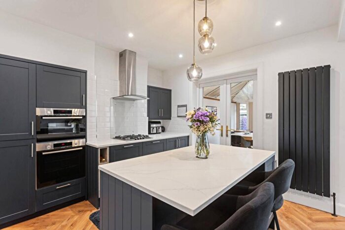 3 Bedroom Terraced House For Sale In Paradykes Avenue, Loanhead, EH20