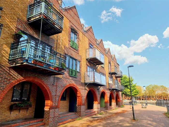 4 Bedroom Terraced House To Rent In Greenland Quay, London, SE16