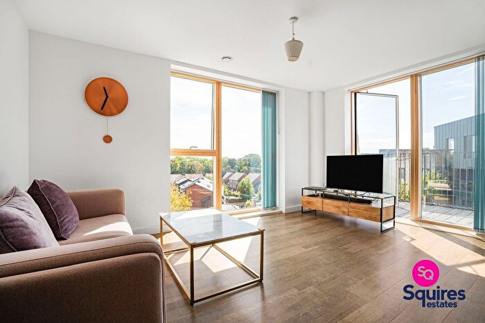 2 Bedroom Flat For Sale In Copt Place, Middlesex Building, NW7