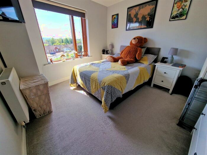 1 Bedroom Flat For Sale In Great Mead, Chippenham, SN15