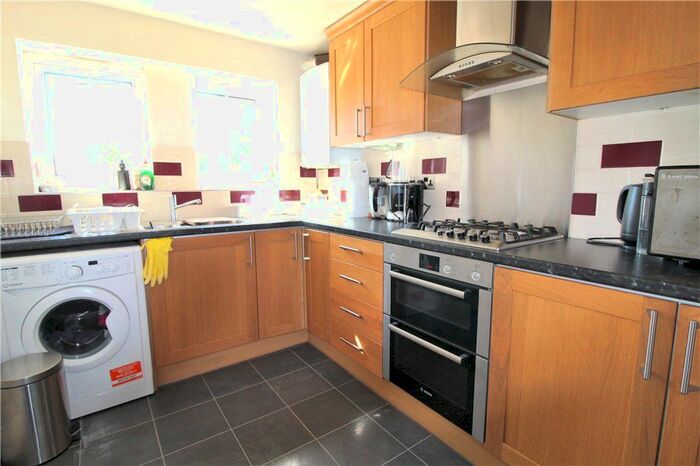 2 Bedroom Flat To Rent In Birdhurst Road, South Croydon, CR2