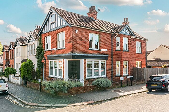4 Bedroom Detached House For Sale In Ramsbury Road, St. Albans, AL1