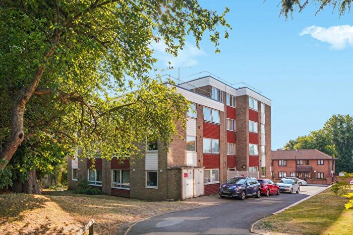 2 Bedroom Flat For Sale In Epsom Road, Croydon, CR0