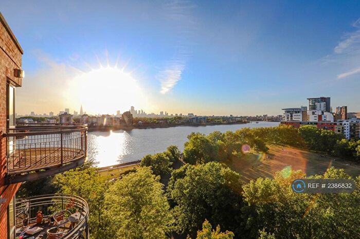 3 Bedroom Flat To Rent In New Atlas Wharf, London, E14