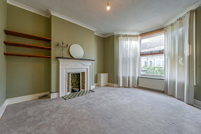 1 Bedroom Flat To Rent In Chudleigh Road, Ladywell, London, SE4