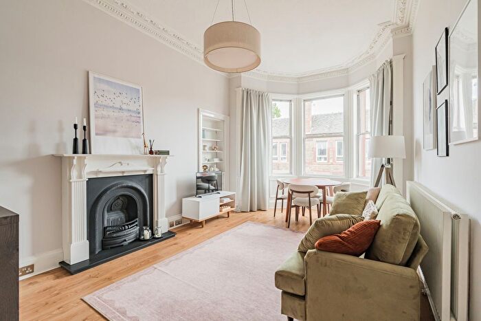 2 Bedroom Flat For Sale In Springvalley Gardens, Edinburgh, EH10