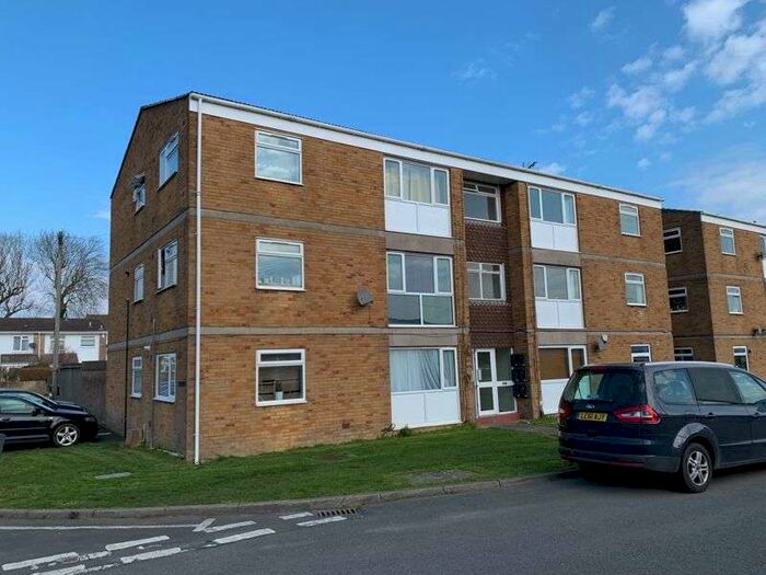 2 Bedroom Property To Rent In Larch Way, Bristol, BS34