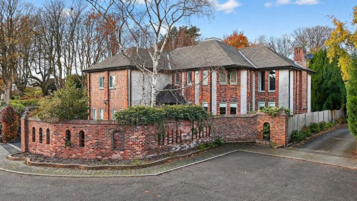 5 Bedroom Detached House For Sale In Rennie Court, Haverbreaks Estate, Lancaster, LA1