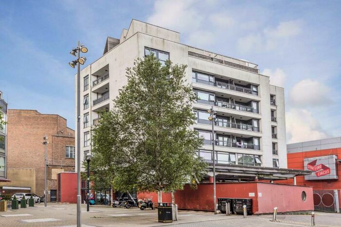 Studio To Rent In Salway Place, Stratford, E15