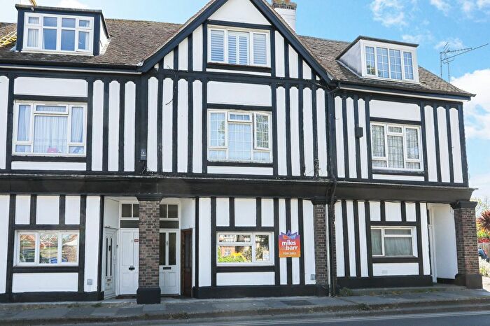 1 Bedroom Flat For Sale In Canterbury Road, Whitstable, Kent, CT5